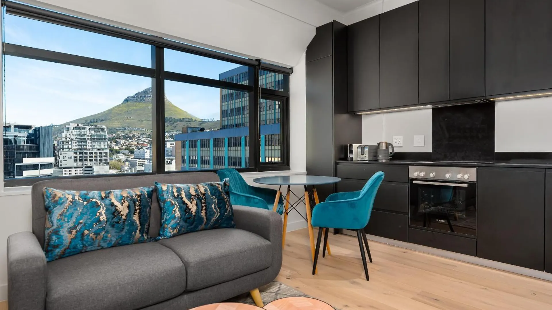 The Tokyo Aparthotel By Totalstay Cape Town