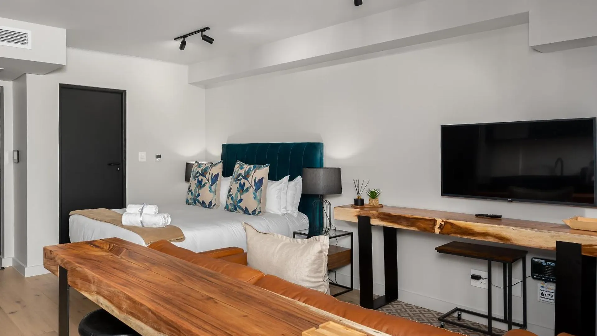 The Tokyo Aparthotel By Totalstay Cape Town South Africa
